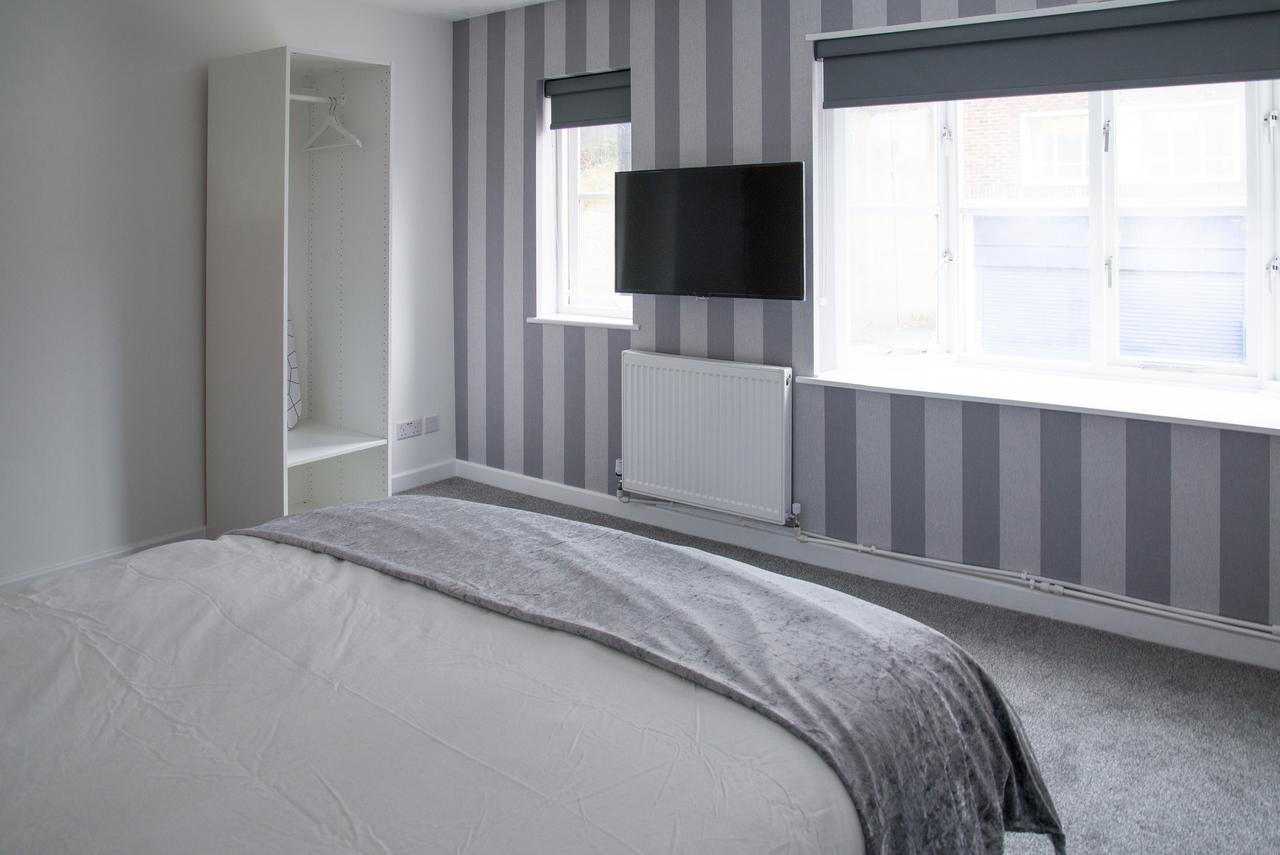 Tlk Apartments And Hotel - Orpington Kültér fotó