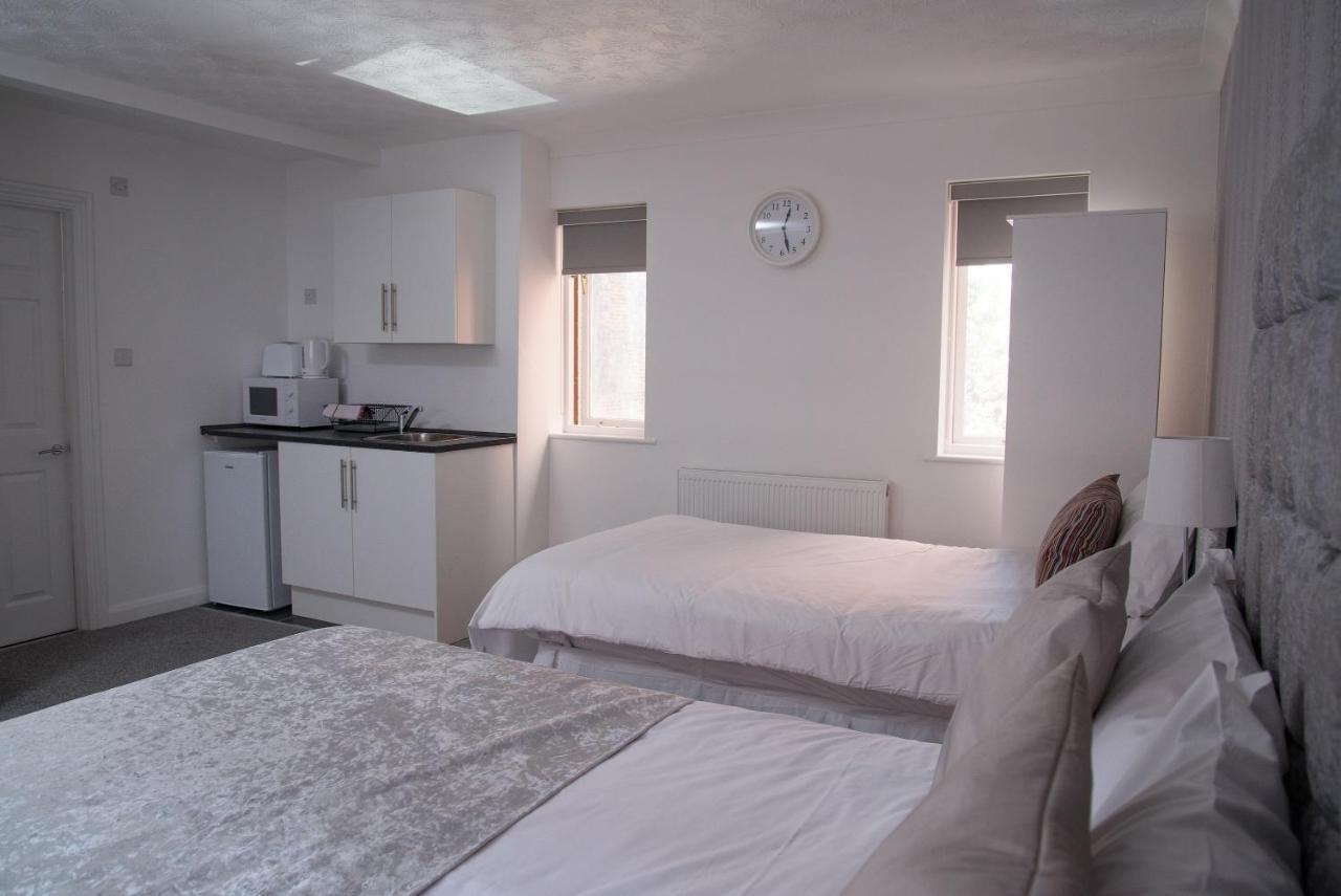 Tlk Apartments And Hotel - Orpington Kültér fotó
